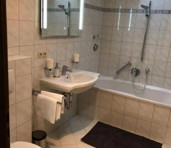 شقة زوم فياكر جارمش بارتنكيرشن